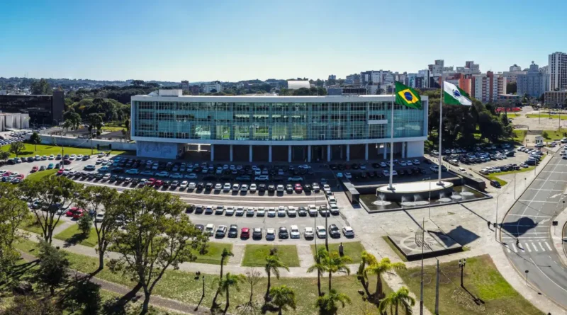 Corrida ao Governo do Paraná segue estável no inicio de 2026.