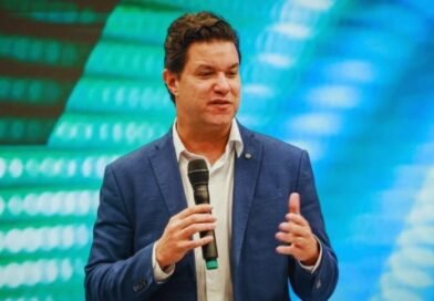 Evento antecipam Guto Silva como pré-candidato ao governo do Estado.