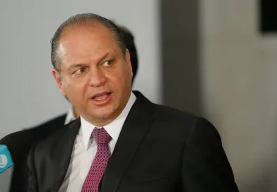 Barros, diz que Guto não tem voto.