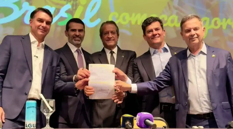 Luís Felipe Cunha deixa União Brasil e se filia ao PL