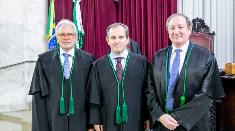 TCE-PR elege nova direção para 2027 e 2028; Augustinho Zucchi será corregedor-geral